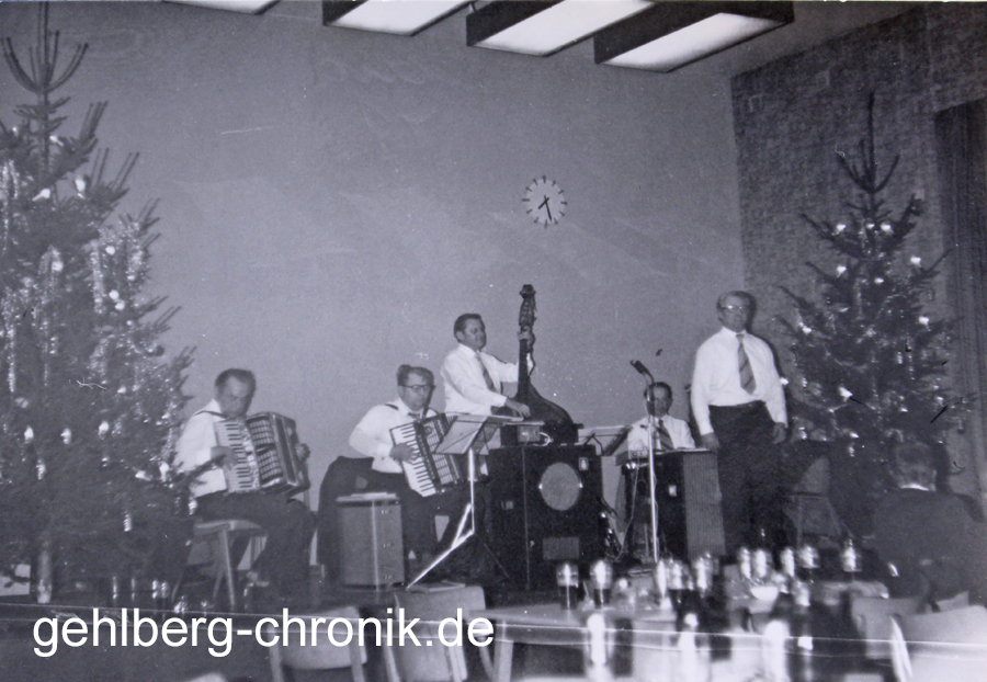 1979 002 2 09 Rentnerweihnachtsfeier
