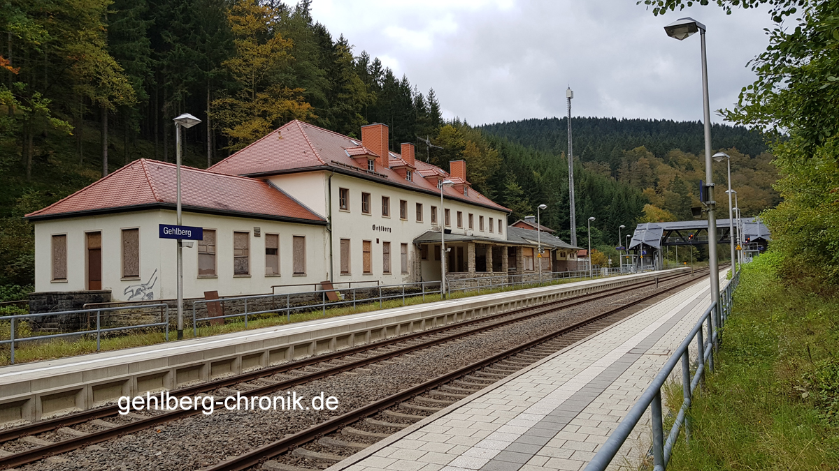 2020 031 Bahnhof